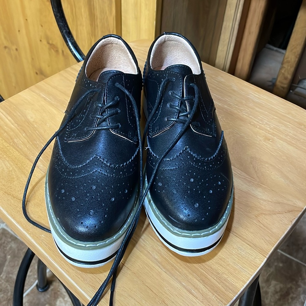 Dadawen black loafers
